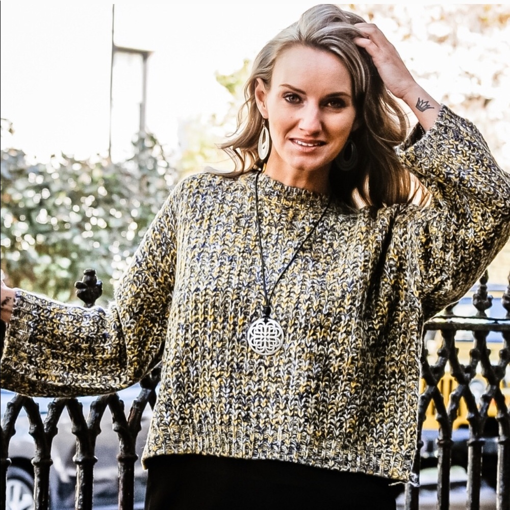❤️🌸🐝 Laced Confetti Sweater 💕🌸🐝 - Picture 1 of 6